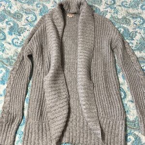Grey cardigan